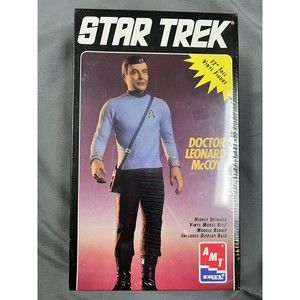 1994 *NEW* Ertl AMT Star Trek Doctor Leonard McCoy 12" Vinyl Figure Model Kit